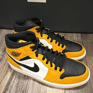 Nike Jordan’s Black and Yellow Sneakers